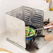 Aluminum Oil Splash Guard Nonstick Splatter Board for Kitchen Gas Stove Cooking Oil Proof Splash